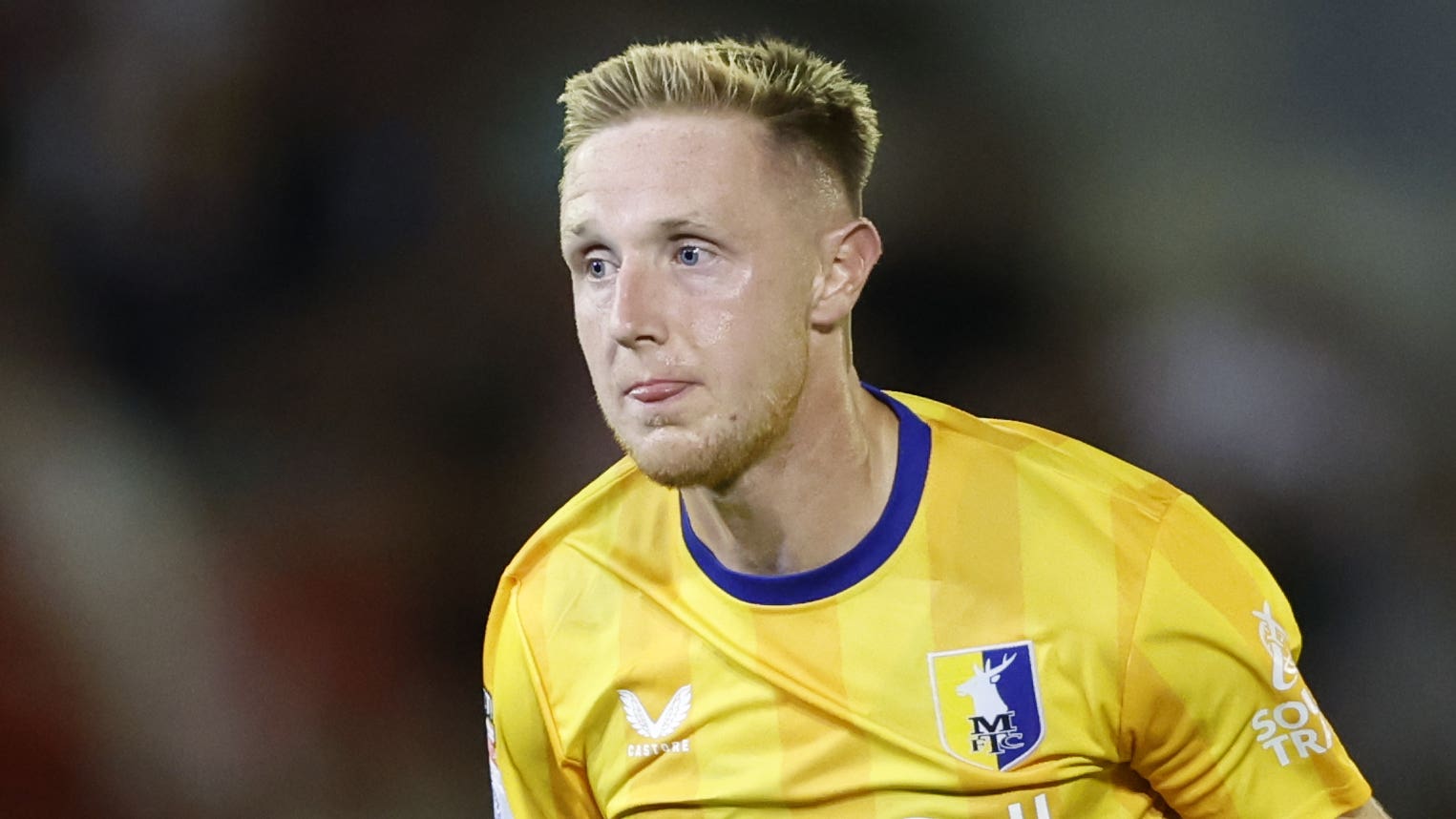 他连续两次 他连续两次